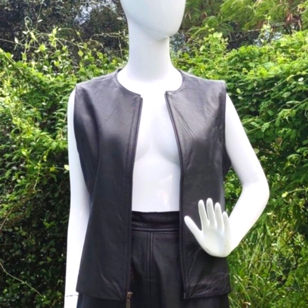 PRESTON & YORK LADIES (2) PIECE LUXURY LEATHER VEST/DRESS SET (VINTAGE)